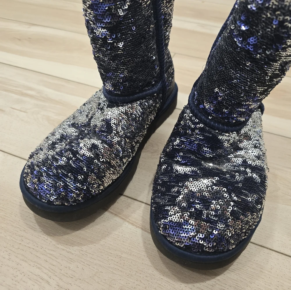 UGG Australia Classic Short Boots Blue Sequin Y2K